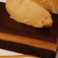 Gf Torte · Flourless Chocolate Cake, Chocolate Ganache, Peanut Butter Mousse