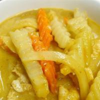 Yellow Curry  · Potato, carrot, onion and coconut milk and Yellow curry paste