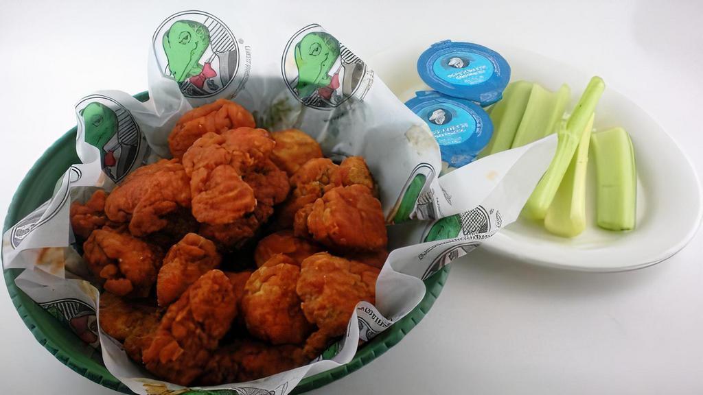 5 Boneless Wings · Popular. boneless chicken breast breaded and deep fried to crisp and juicy perfection. served with celery and blue cheese or ranch dressing. try them tossed in your favorite lizard sauce.