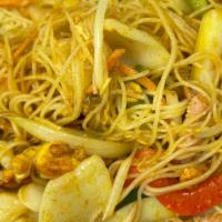 310 Singapore Rice Noodles · Curry flavored stir fried vermicelli noodle with shrimp, squid, bbq pork