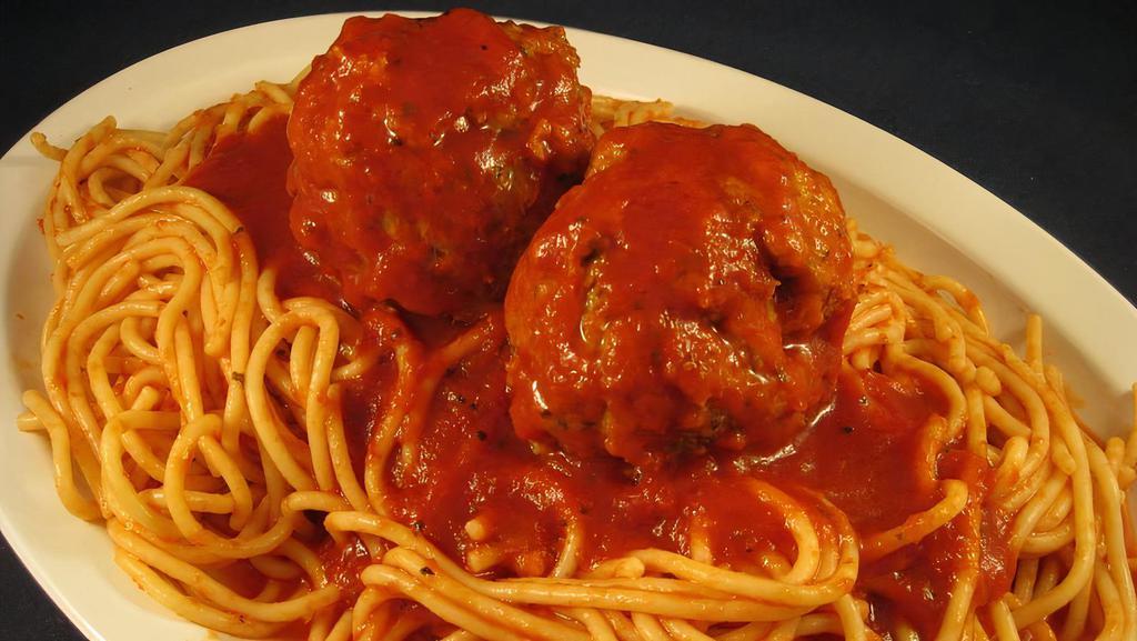 Pasat & Meatballs (Spaghetti) · Spaghetti dishes are served with side salad and bread and butter.