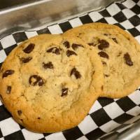 2 Chocolate Chip Cookies · Fresh baked chocolate chip cookies