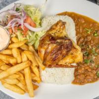 De Pollo Rostisado (1/2) · Roasted chicken served with French fries.