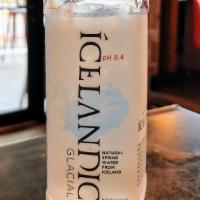 Icelandic Still Water · Bottled still water (500 ml)