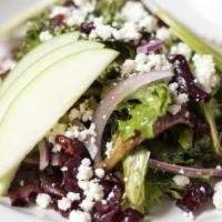 Colosseo · Vegetarian. Granny smith apples, red onions, goat cheese, dried cranberries, field greens, a...