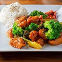 General Tso Good Chicken Entree · Breaded crispy chicken, tossed in our sweet, tangy & spicy General Tso Good sauce with steam...