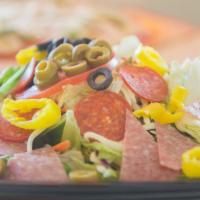 Antipasto · Lettuce, cheese, salami, pepperoni, black and green olives, tomato and banana peppers.