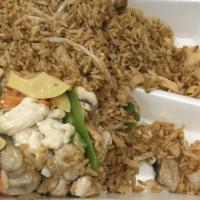Moo Goo Gai Pai Lunch Special · Served with chicken fried rice, egg roll and a beverage.