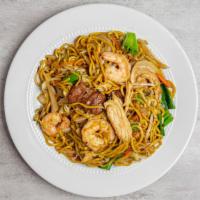 Lo Mein · Price listed is for the vegetable lo mein. Please pick your protein, price may vary.