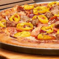 Dante'S Peak · Pepperoni, sausage, banana peppers, red onions, tomatoes, Wisconsin cheese blend and  pizza ...