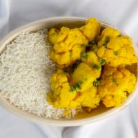 Aloo Gobhi · Vegan, vegetarian, gluten-free. Cauliflower & potatoes cooked with garlic, ginger, onion & t...