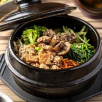 Dol Sot Bl Bim Bab · Nut-free, (can be gluten-free, oil-free and sugar-free) Korean rice bowl. Broccoli, smoked t...