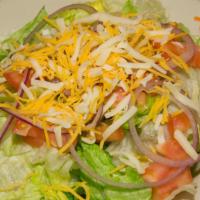 Garden Salad & Croutons · 
