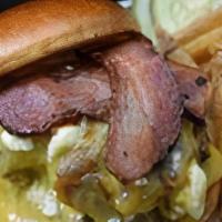 Faribault Pride · Gorganzola, aged cheddar, caramlized onions, bacon

GF bun charge $2.00...see burger topping...