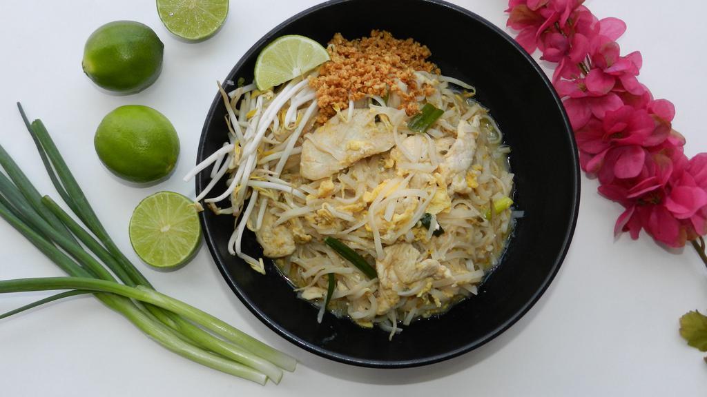 Pad Thai Woon Sene · Sauteed transparent noodles with eggs, bean sprouts and green onions topped with crushed peanuts.