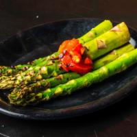 Grilled Asparagus · With oil and salt\pepper