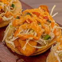 Camarones A La Diabla / Spicy Shrimp · Orden de 3 tacos de tortillas de maíz, camarones a la diabla y queso mozzarella. / Order of ...