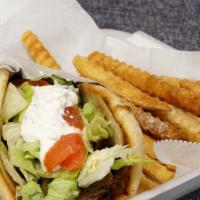 Spicy Gyro  · Jerk , Hot peppers , Lettuce, Tomato, Onions , cucumber sauce