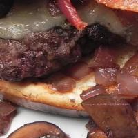 Oasis Burger · Beef bacon , mushrooms,onions topped with chz