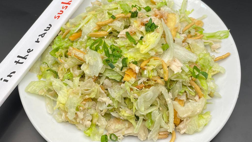 Itr Salad · Roasted chicken, shredded lettuce, crispy noodles and wontons, toasted almonds, scallions and tossed with signature ginger vinaigrette.