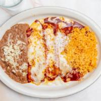 Enchiladas Rojas De Queso · 3 rolled up corn tortillas stuffed with cheese topped with our red homemade sauce.