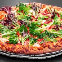 Small Robert Browning Pizza · Cappicola ham, Genoa salami, pepperoni, banana peppers, & spring mix w/ Italian dressing