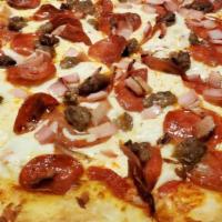 Large Meaty Kuzola Pizza · Pepperoni, sausage and rasher bacon.