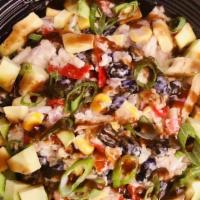 Bbq Quinoa Bowl · Organic Quinoa  | Black Beans | Sweet Corn | Monterey Jack Cheese | Tomato| Scallions | Avoc...
