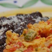 Huevos Al Gusto / Eggs Made To Your Choice · Jamón, mexicana, chorizo, rancheros o salchicha. / Ham, Mexican style, Mexican sausage, ranc...