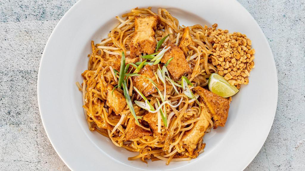 Pad Thai Brown · Gluten free. Rice noodles stir fried with homemade sauce, egg, green onion, and bean sprouts with crushed peanuts and slice of lime on the side.