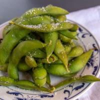 Edamame 毛豆 · Steamed green soy bean with salt