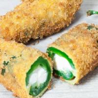 Cheese Jalapeño Poppers · 