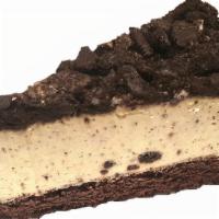Oreo Mousse Cake · Slice
