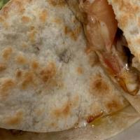 Quesadilla De Camarón  · Your choice of meat, grilled shrimp, grilled onions and tomatoes. Served with rice, salad an...