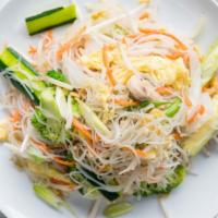 Mei Fun · Thin rice noodles, eggs, carrots, bean sprouts, mushrooms and onions.