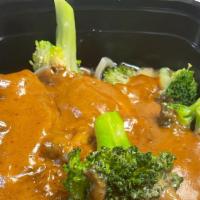 Rama · Steamed chicken breast and broccoli, topped with delicious peanut sauce - accompanied with y...
