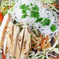 Vietnamese Salad - Chicken · grilled chicken, rice noodles, carrots, red peppers, cabbage, red onion, basil, and peanuts ...
