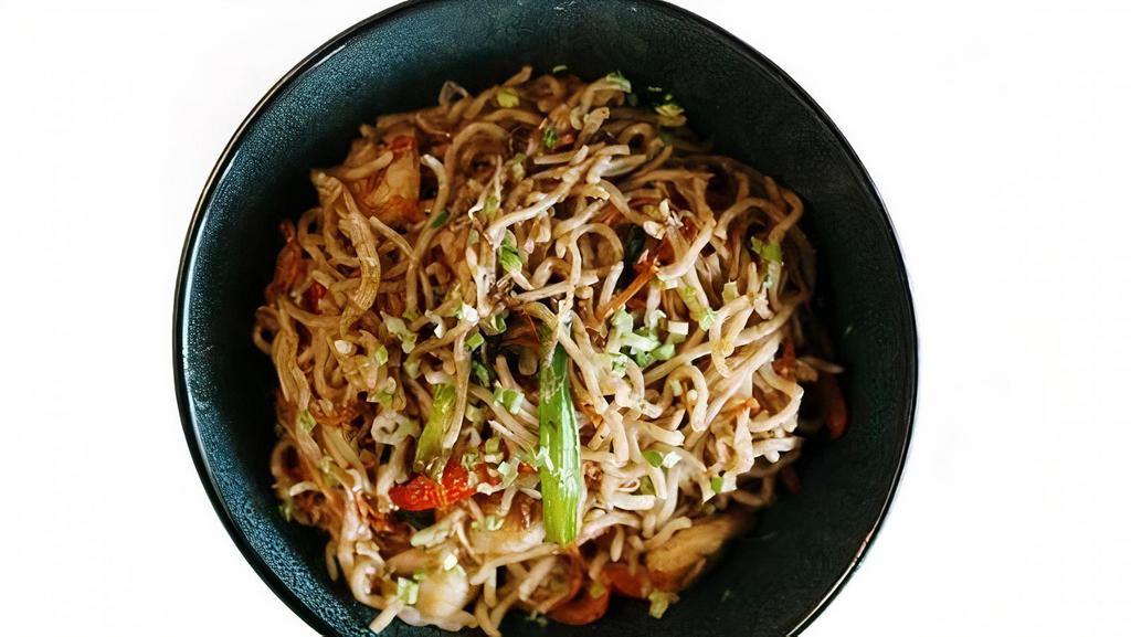 Lo Mein · Egg Noodles, Mixed Vegetables, House Oyster Sesame Sauce