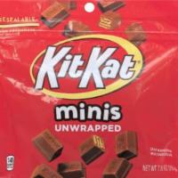 Kit Kat Minis Pouch (7.6 Oz) · So you’re about to watch a movie or that big game you’ve been waiting for all week. Don’t fo...