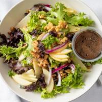 Michigan Salad (V) · Artisan spring mix with red onion, Gorgonzola crumbles, fresh apple slices, candied walnuts,...
