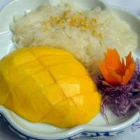 Mango With Sweet Sticky Rice · 