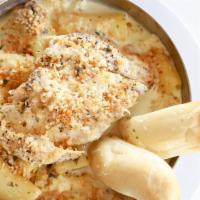 Homemade Alfredo · Rigatoni or Fettuccini, homemade alfredo sauce, mushrooms, Italian breadcrumbs.