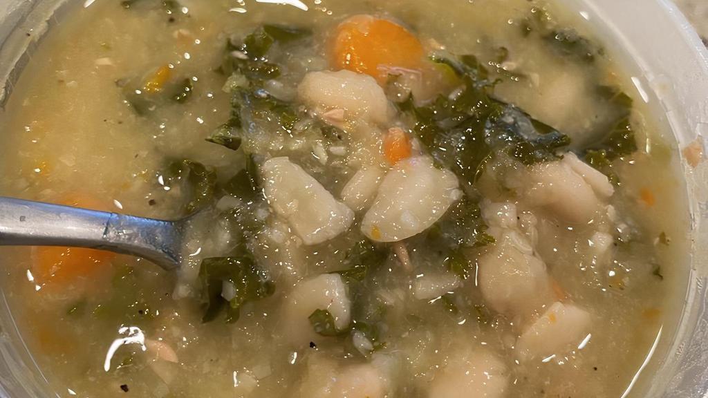 Tuscan Bean & Kale Soup · This soup is available from my cooler so will need to be warmed up.