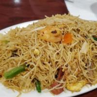 Cantonese Style Pan Fried Noodles · 