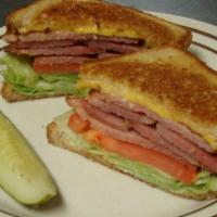 Ham Sandwich · Lettuce, tomatoes and mayo.