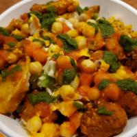Lamb Bowl · Lamb Tikka Cubes with fresh veggies with a perfect medley of fresh, tangy, and sweet and spi...
