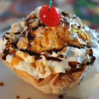 Mexican Fried Ice Cream / Helado Frito Mexicano · The perfect dessert for any meal. Served in its own edible shell. / El postre perfecto para ...