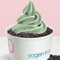 Mint Chocolate Chip · Chip 310/560/800 cal mint syrup, dark chocolate curls.