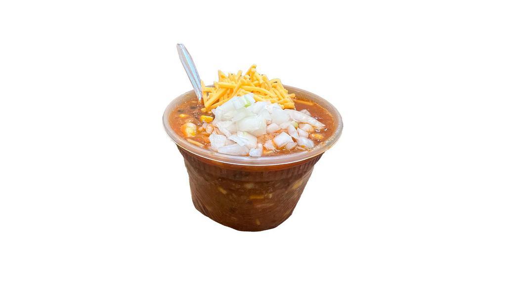 Deer Camp™ Opening Day™ Chili 16 Oz. Pint · Truly a DEER CAMP  favorite.   Enjoy.  DEER CAMP™ Opening Day™ Chili 16 oz. Pint. in the blind, at work or home.   Filling with great tastes. 

Gluten Free, Dairy Free 
Allergens
CONTAINS NONE OF THE 8 MAJOR ALLERGENS. 

Ground beef, diced tomatoes, onions, corn, northern beans  in a mild spicy broth. 

Add shredded cheddar cheese, sour cream,  and onions for added enjoyment.  Just the right amount of spice and heat. Very filling. 

Nutritional Facts:
Amount Per 1 serving
Calories	260 Kcal (1214 kJ)	
Calories from fat	135 Kcal
% Daily Value*	
Total Fat	15g	23%	
Saturated Fat	6g	30%	
Cholesterol	50mg	17%	
Sodium	830mg	35%	
Total Carbs	22g	7%	
Sugars	11g	44%	
Dietary Fiber	4g	16%	
Protein	16g	32%	
Vitamin C	0.4mg	1%	
Vitamin A	0.8mg	28%	
Iron	3mg	17%	
Calcium	4.8mg	0%	
* Percent Daily Values are based on a 2000 calorie diet. Your daily values may be higher or lower depending on your calorie needs.