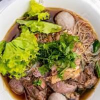 Beef Rice Noodle Soup With Beef Meatball · 